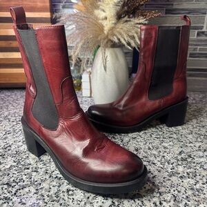 Emanuele Crasto | Women's Italian Leather Heeled Chelsea Boots Size EU 39 US 8.5